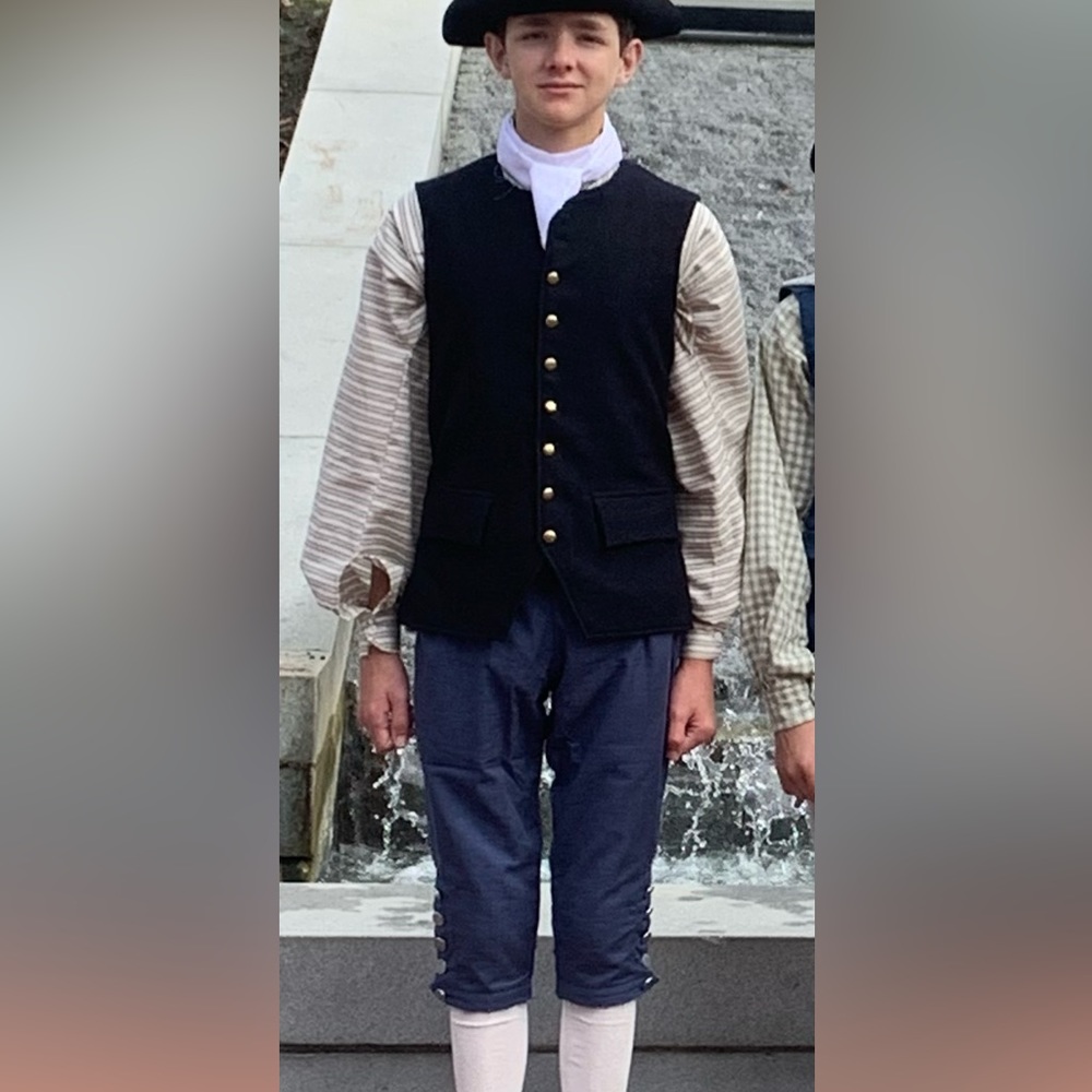 Boy’s period colonial costume ensemble size 14 slim